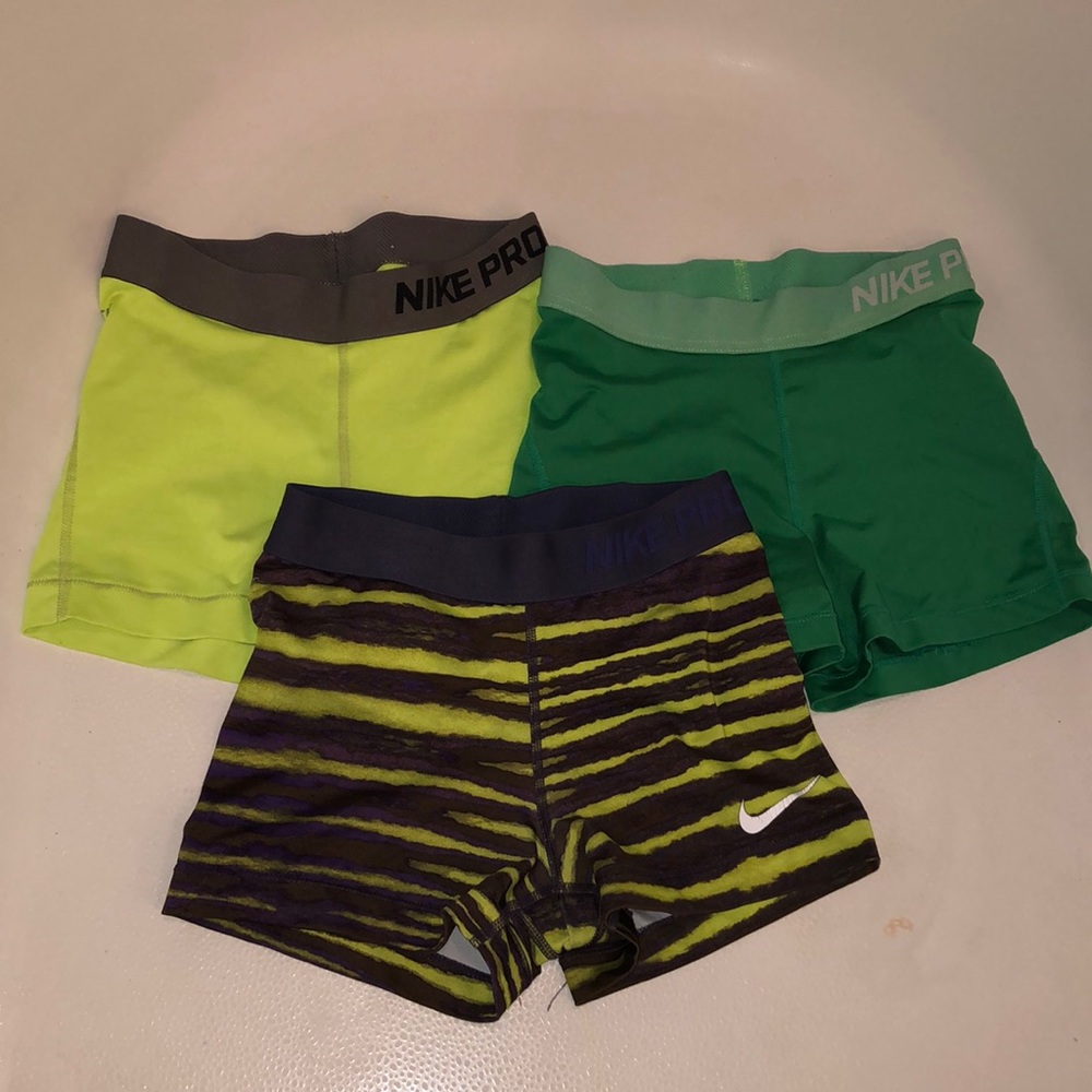 NIKE pro spandex bundle